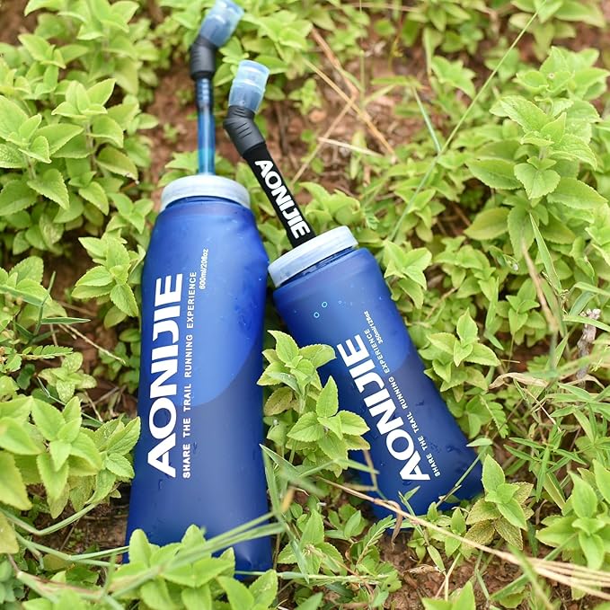 TRIWONDER TPU Soft Folding Water Bottles BPA-Free Collapsible Flask for Hydration Pack - Ideal for Running Hiking Cycling Climbing (600ml/20.29oz)