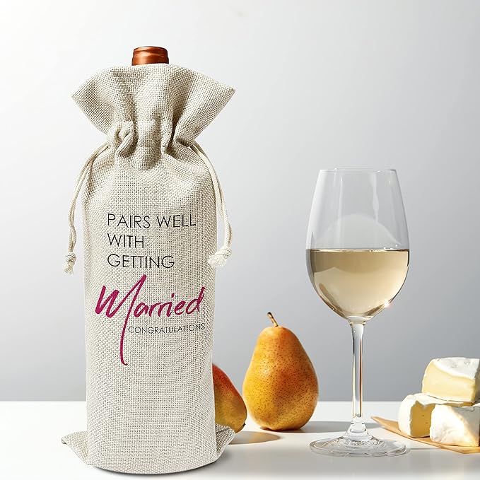 Engagement Wine Gift Bags - Pairs Well With Getting Married, Engagement Gift for Couples, Gift for her, Bride Gift - Reusable Burlap With Drawstring Gift Bag (5.5"x 13.5")-1 Pcs/jiu015